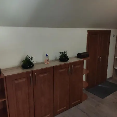 Comfy Attic Near The Airport - Full * Vecsés